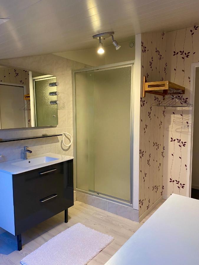 Le Petit Bleu Chambre D'Hotes Bourg-de-Visa Exterior foto