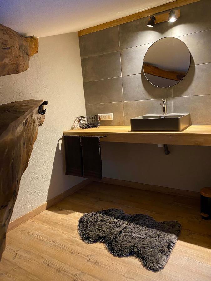 Le Petit Bleu Chambre D'Hotes Bourg-de-Visa Exterior foto