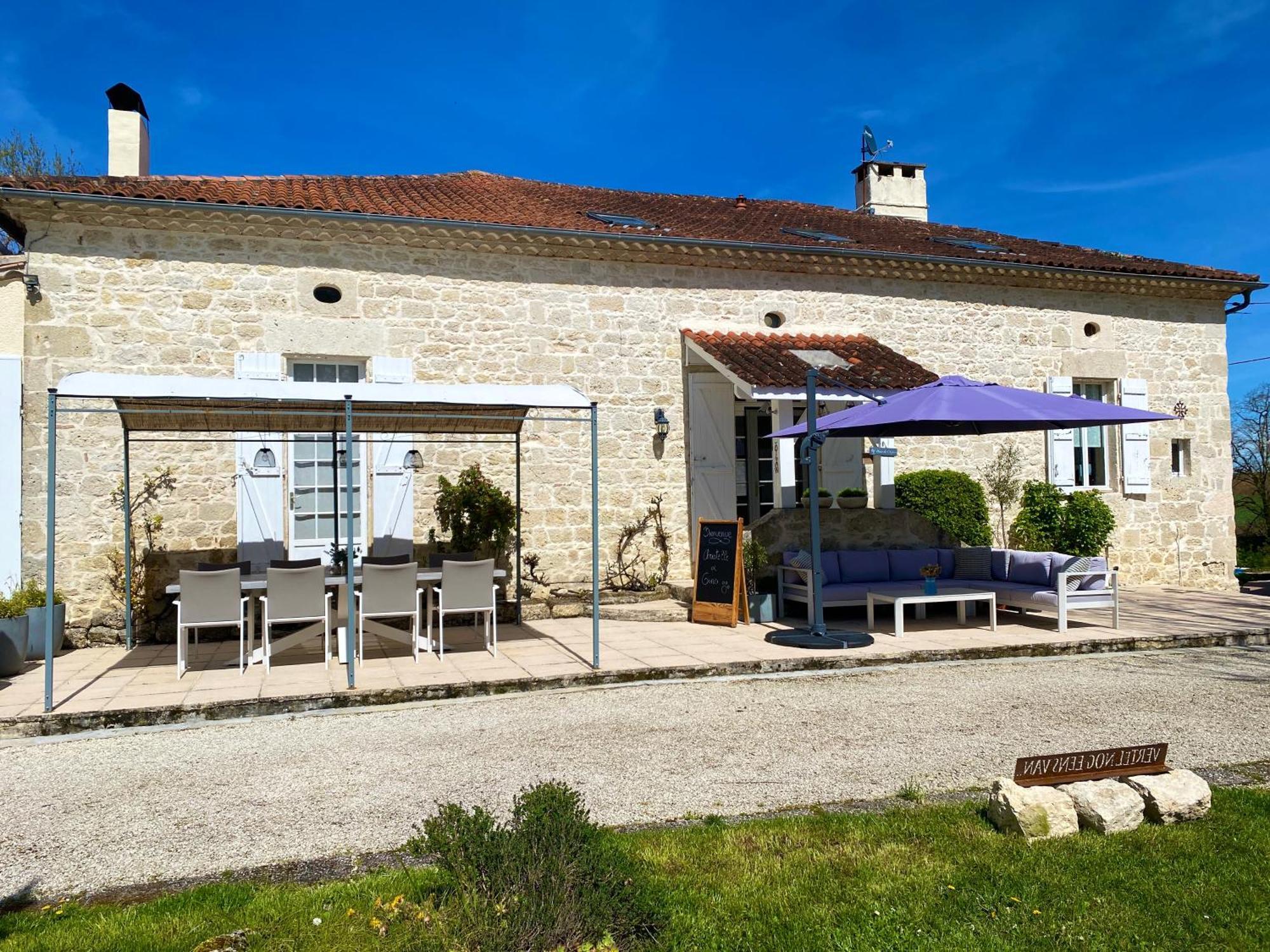 Le Petit Bleu Chambre D'Hotes Bourg-de-Visa Exterior foto